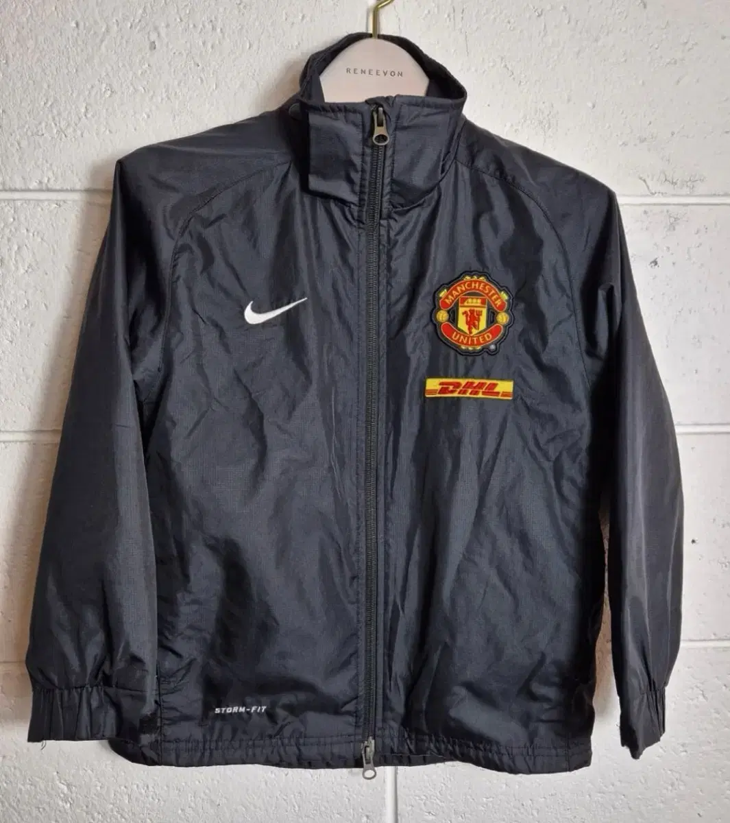 Nike Manchester United ウィンドブレーカー Nike マンチェスター・ユナイテッド ウィンドブレーカー - メルカリ